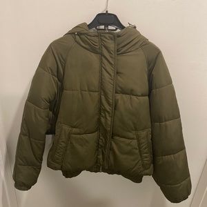 Zara olive hooded puffer down coat size medium